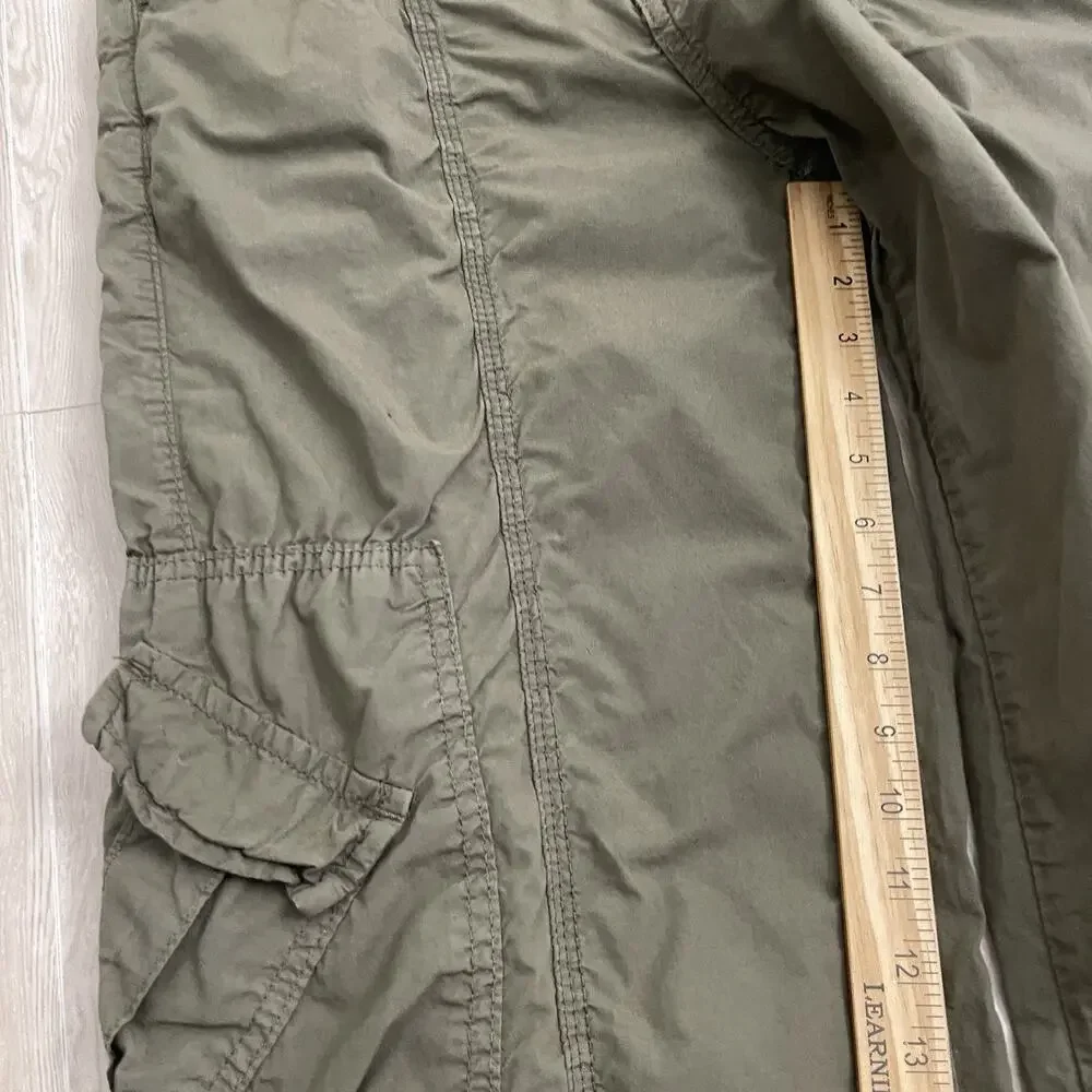 Urban Outfitters BDG Y2K Low Rise Green Cargo Pant Women's Medium Utility Baggy - Picture 9 of 16